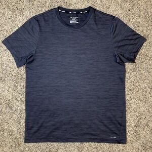 Tek Gear Dry Tek Shirt Mens Medium Gray Short Sleeve Athletic Gym Training